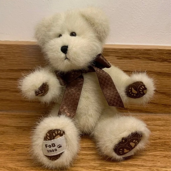 Boyd’s Friends of Boyd’s club bear - Picture 2 of 9